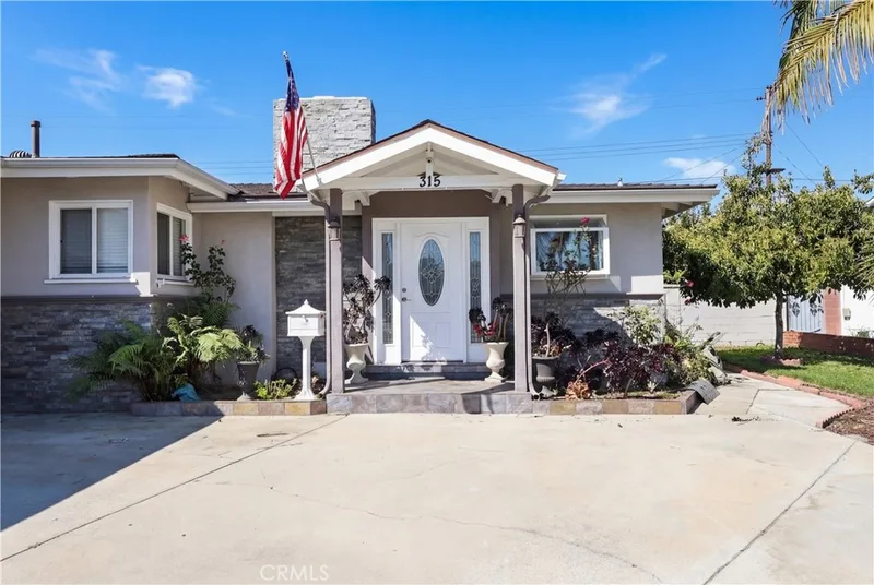 315 S Benwood, Anaheim, CA 92804