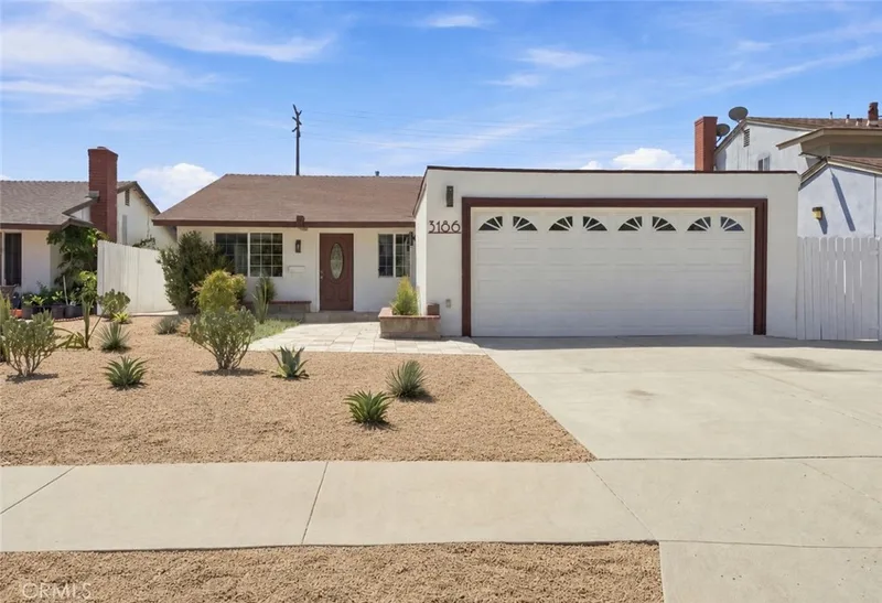 3186 E Radcliffe, Anaheim