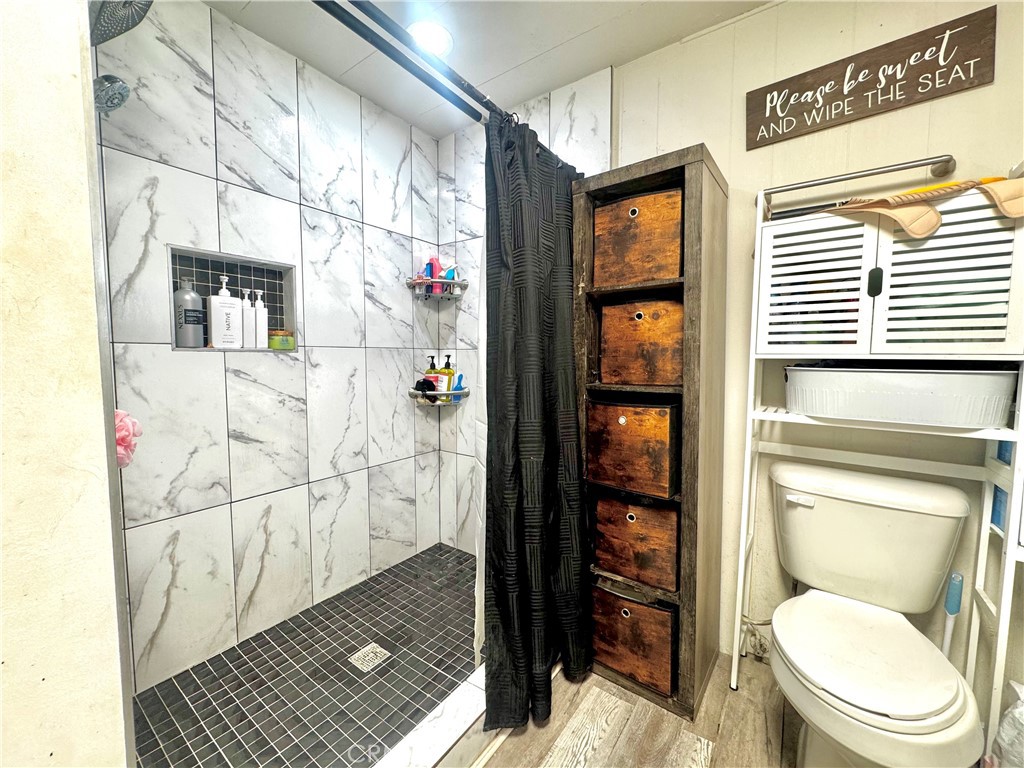 Shower Area - 320 N Park Vista 161, Anaheim CA 92806 - photo 10