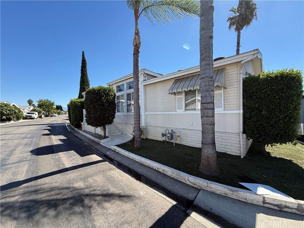 Right front - 320 N Park Vista Street 116, Anaheim CA 92806 - photo 4