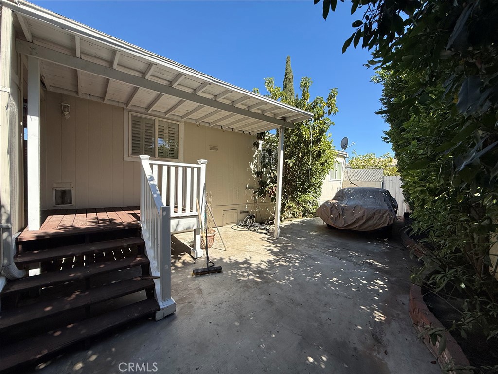 Patio area - 320 N Park Vista Street 116, Anaheim CA 92806 - photo 20