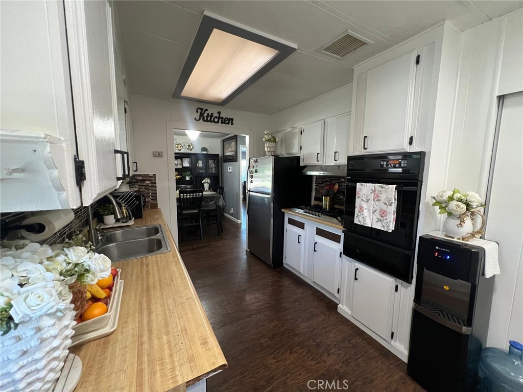 320 N Park Vista Street 20, Anaheim CA 92806 - photo 5