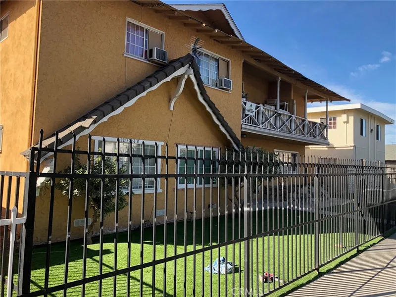 323 N Rose Street 6, Anaheim