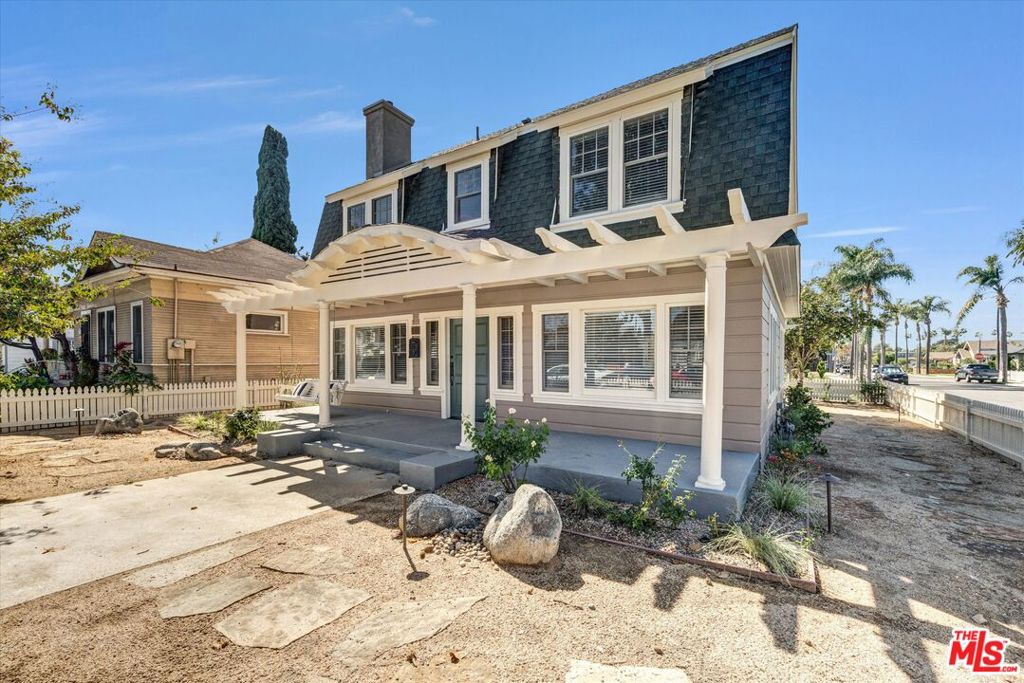 325 N Olive Street, Anaheim CA 92805 - photo 5