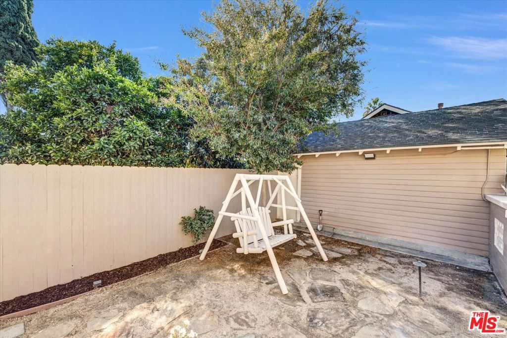 325 N Olive Street, Anaheim CA 92805 - photo 42