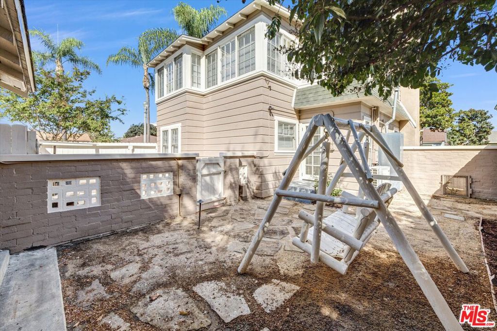 325 N Olive Street, Anaheim CA 92805 - photo 43