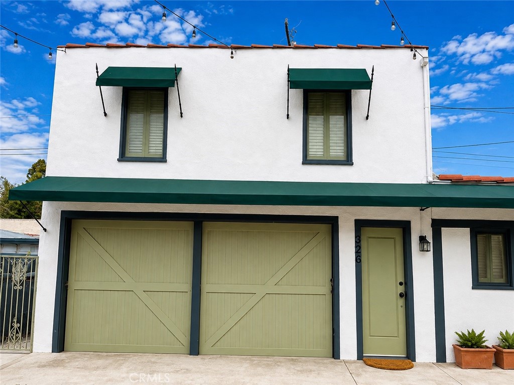 Studio above garage - 326 Ohio St, Anaheim CA 92805 - photo 1