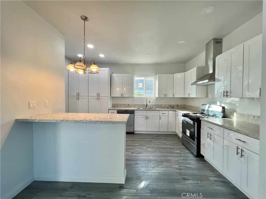 333 E Julianna Street, Anaheim CA 92801 - photo 1