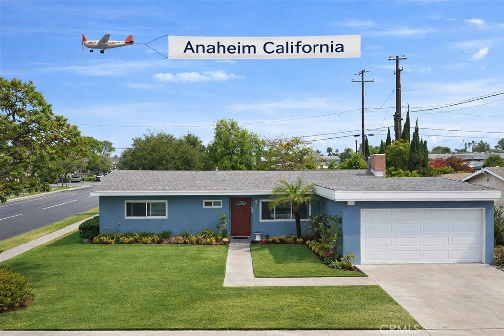 Great Anaheim Home - 3357 W Olinda Lane, Anaheim CA 92804 - photo 1