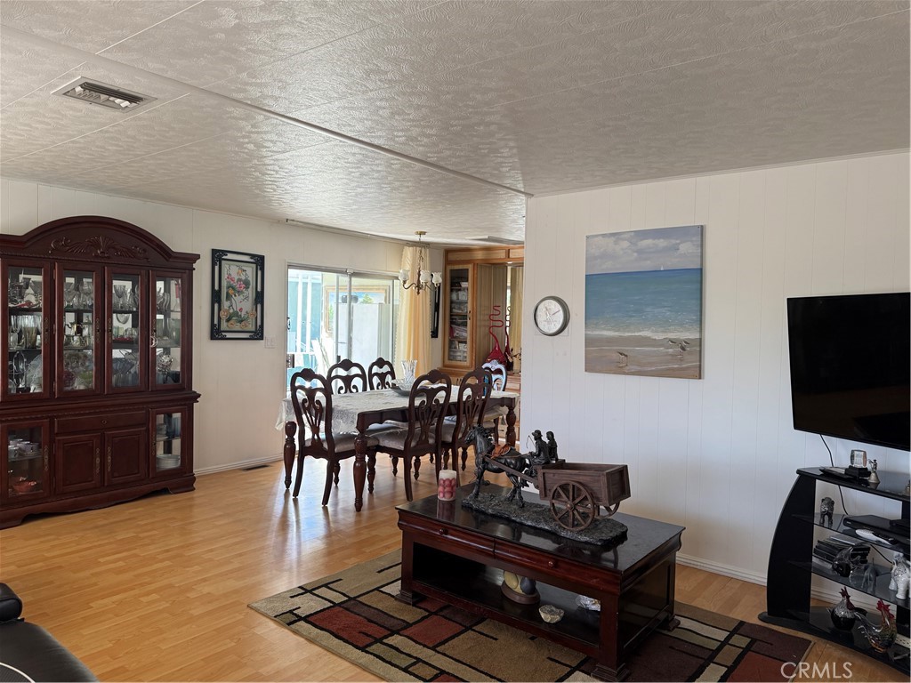 34 Pine Via, Anaheim CA 92801 - photo 11