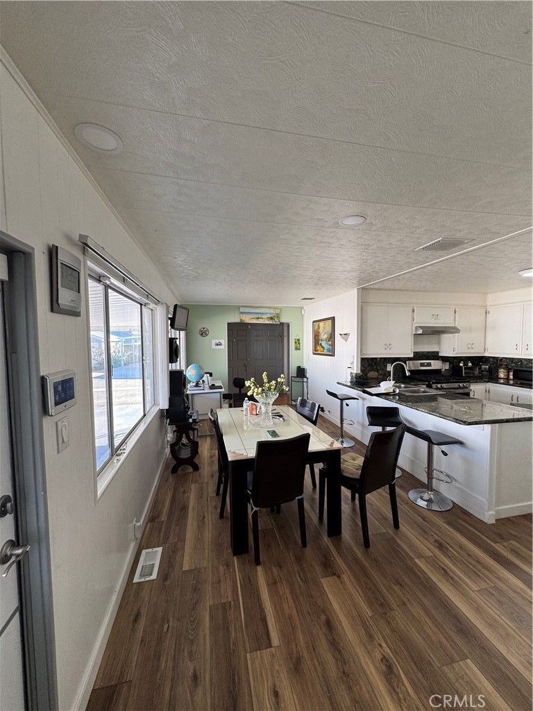 34 Pine Via, Anaheim CA 92801 - photo 15