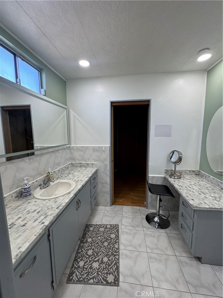 34 Pine Via, Anaheim CA 92801 - photo 22