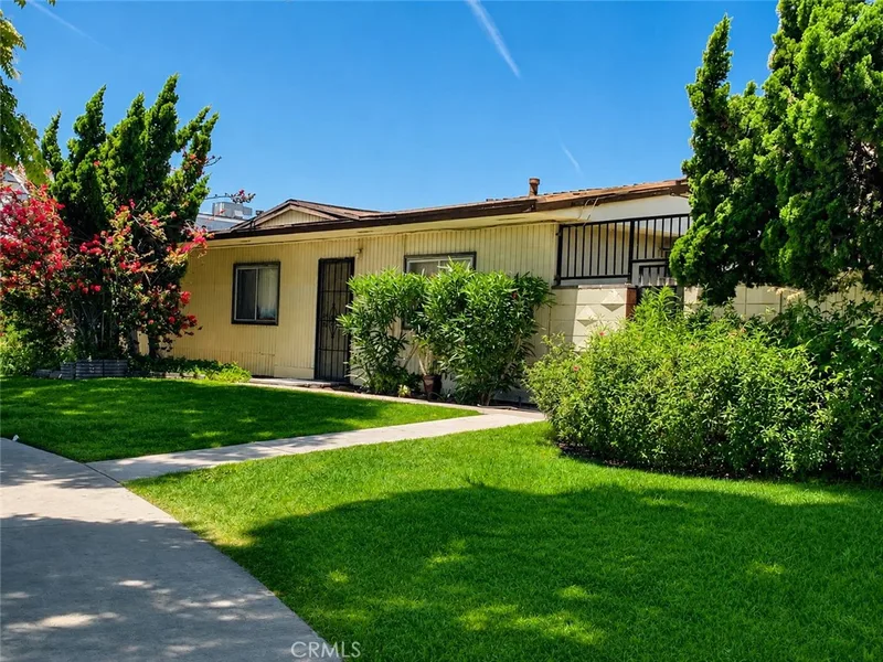 3411 W Orange 16, Anaheim, CA 92804
