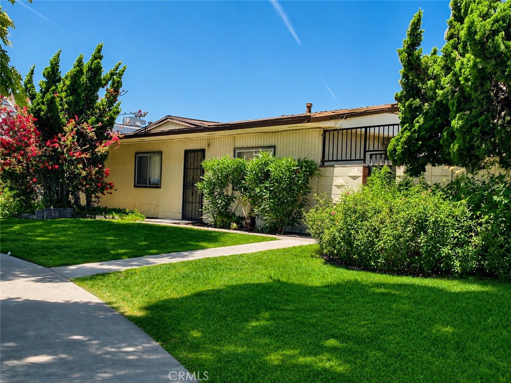 3411 W Orange 16, Anaheim CA 92804 - photo 1