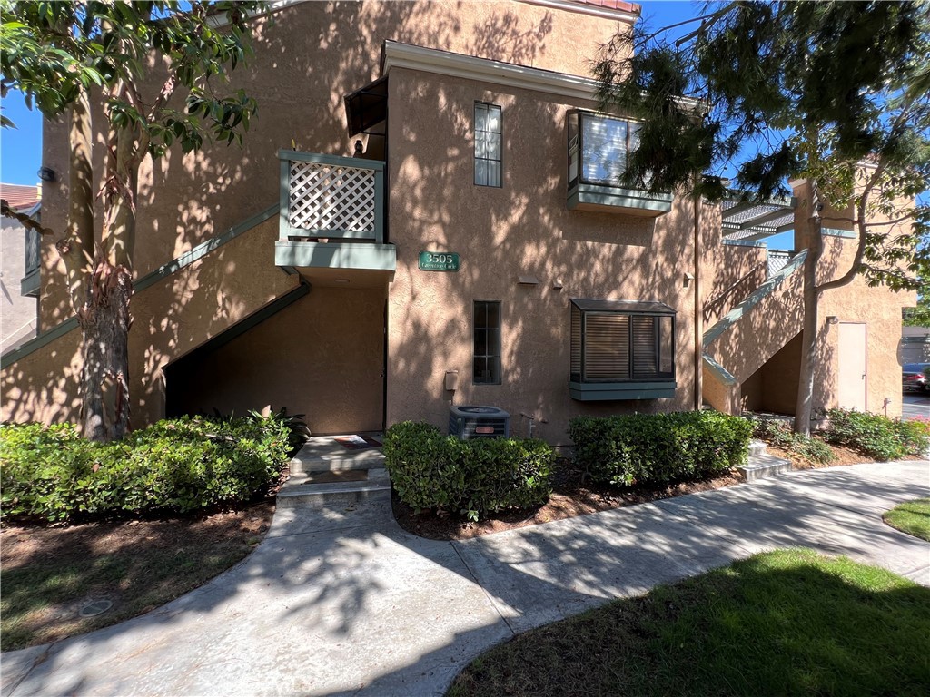 3505 W Greentree Circle B, Anaheim CA 92804 - photo 1