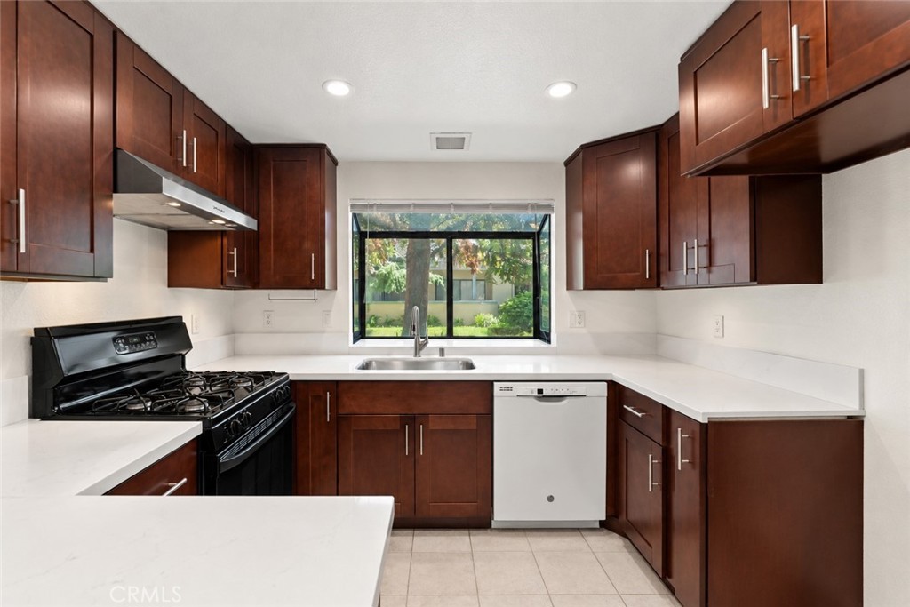 3545 W Stonepine Lane Unit A, Anaheim CA 92804 - photo 6