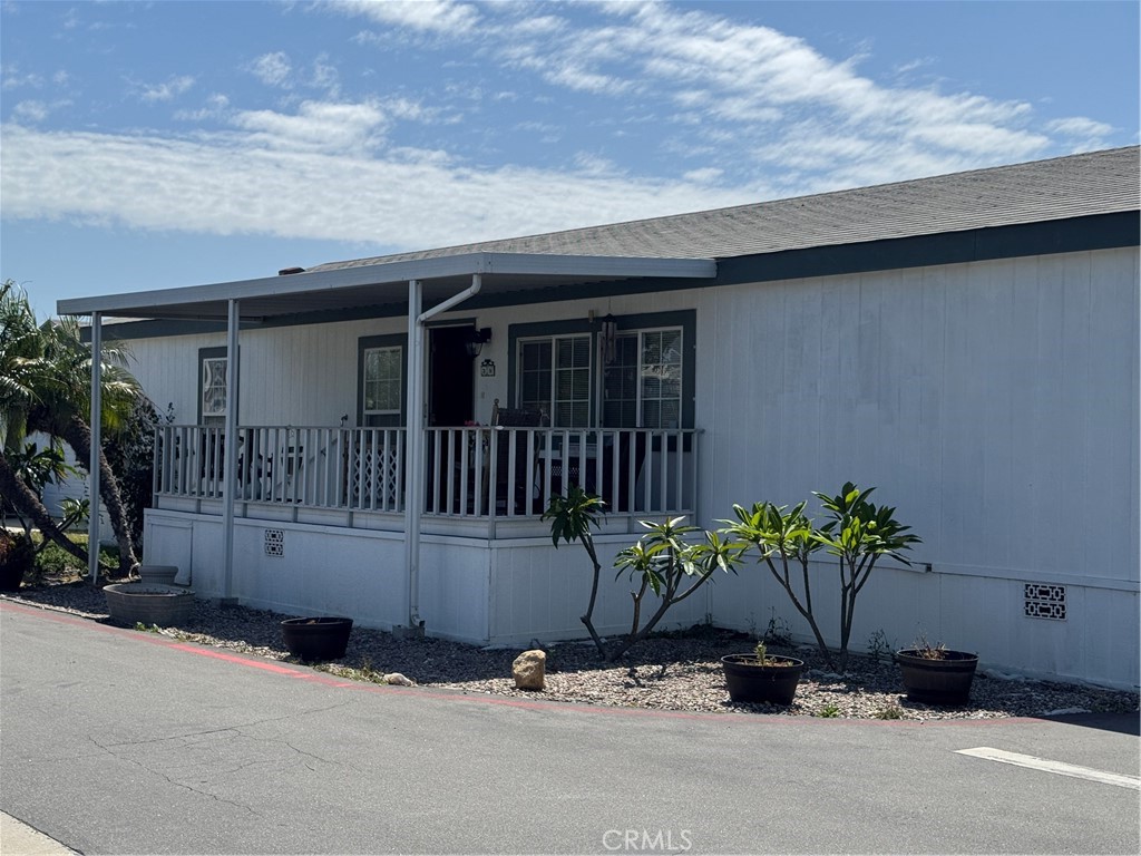 39 Spruce Via, Anaheim CA 92801 - photo 1