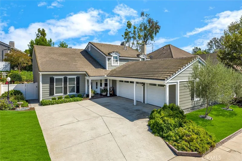 394 S Smokeridge, Anaheim Hills
