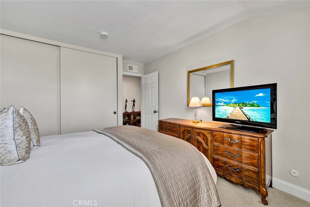 Third beroom - 394 S Smokeridge, Anaheim Hills CA 92807 - photo 36