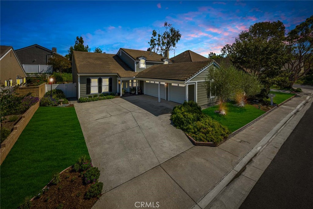 394 S Smokeridge, Anaheim Hills CA 92807 - photo 52