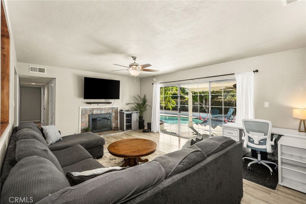 405 S Fann, Anaheim CA 92804 - photo 8