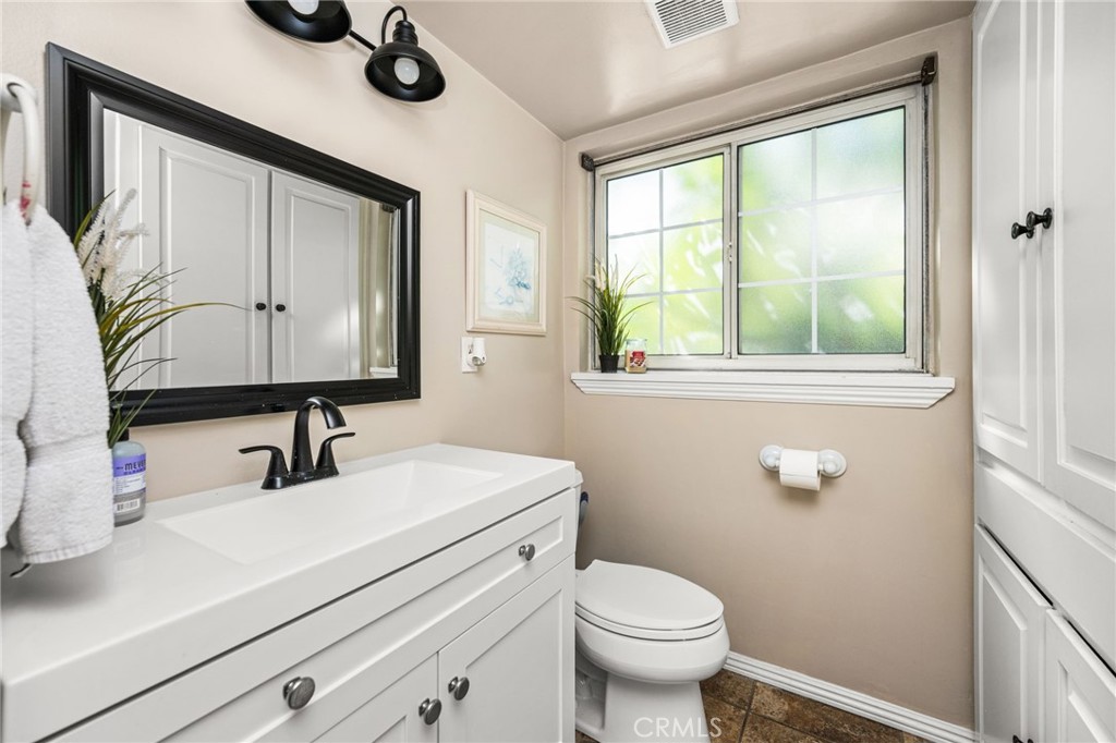 405 S Fann, Anaheim CA 92804 - photo 27
