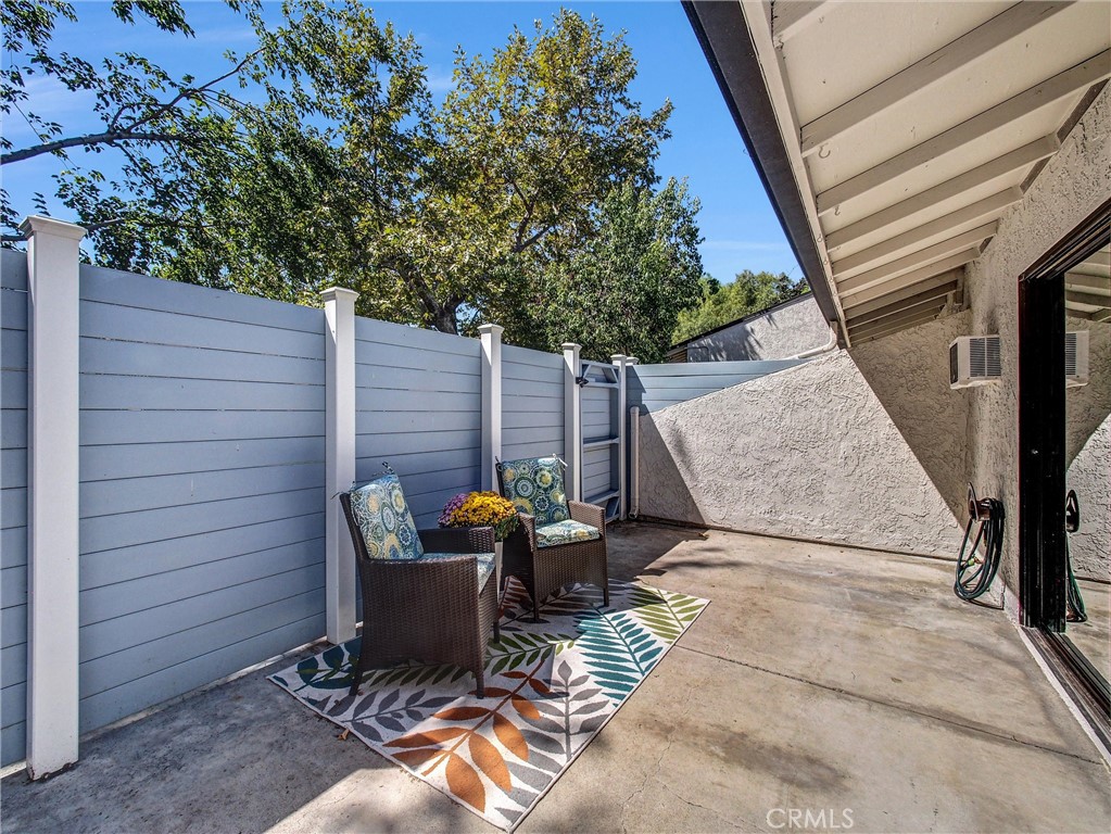 413 N Conestoga Way 11, Anaheim CA 92807 - photo 1