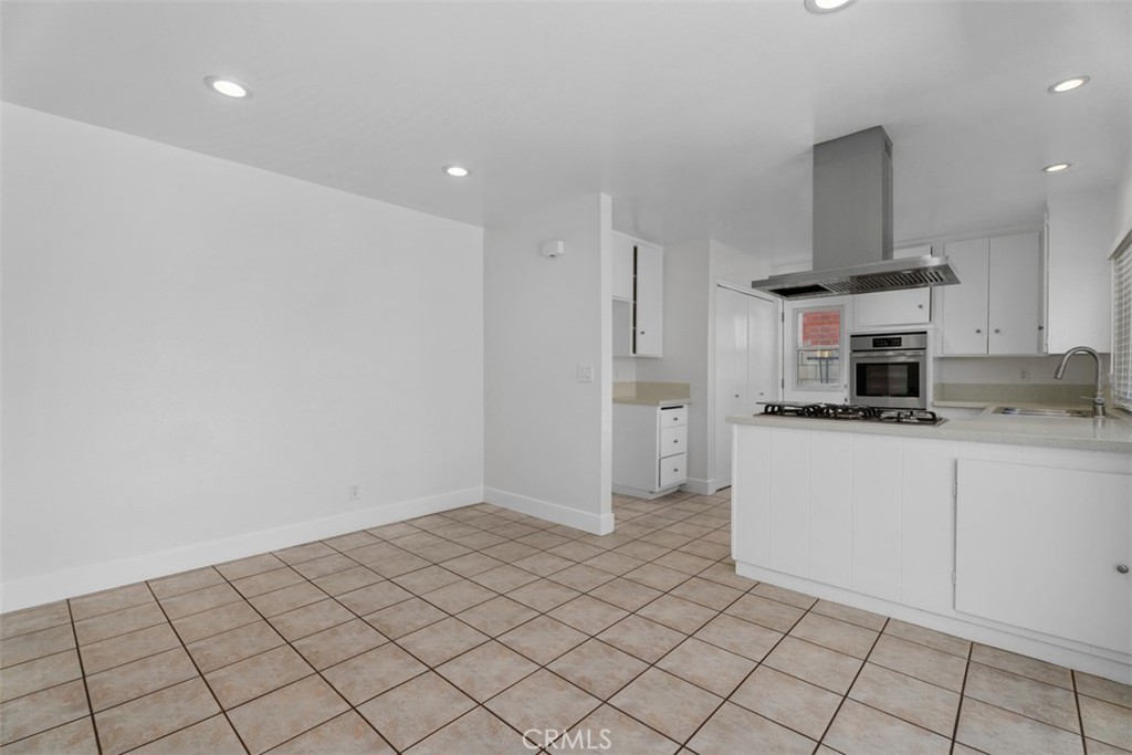 4161 E Riverdale, Anaheim CA 92807 - photo 8