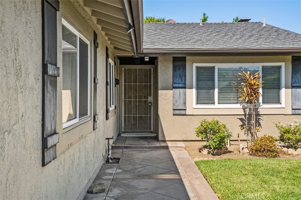 4161 E Riverdale, Anaheim CA 92807 - photo 9