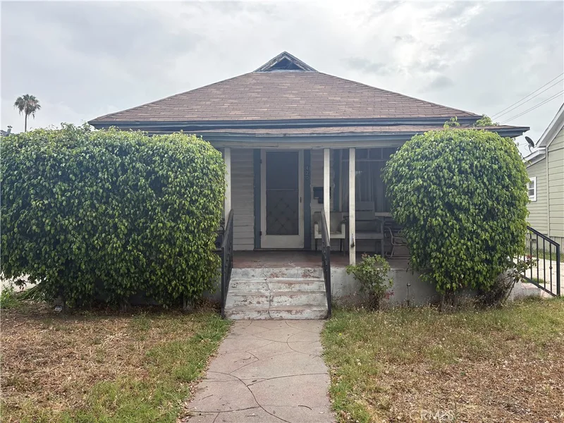 420 N Olive, Anaheim, CA 92805