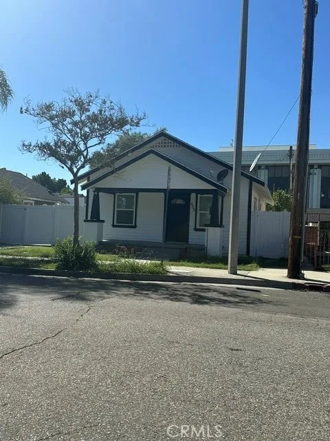 423 S Helena, Anaheim, CA 92805