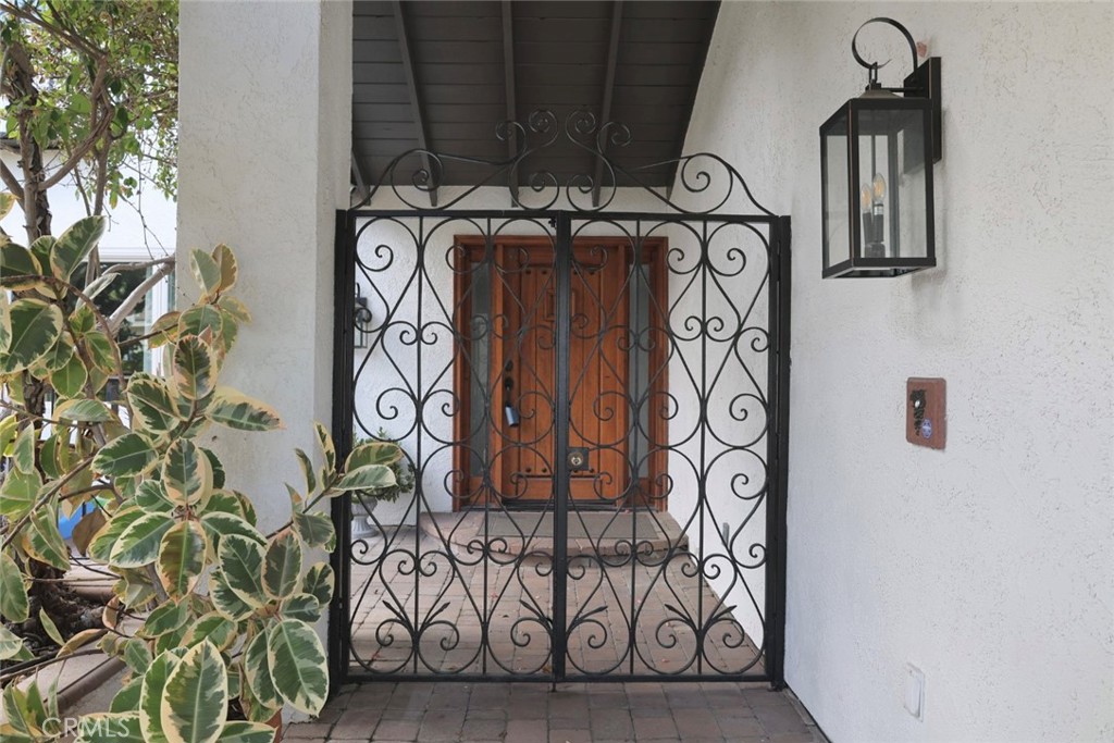 423 S Westridge, Anaheim CA 92807 - photo 2