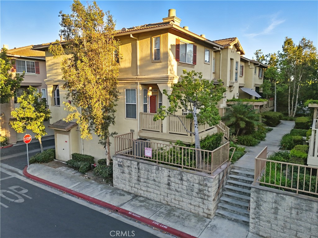 423 W Summerfield Circle, Anaheim CA 92802 - photo 1