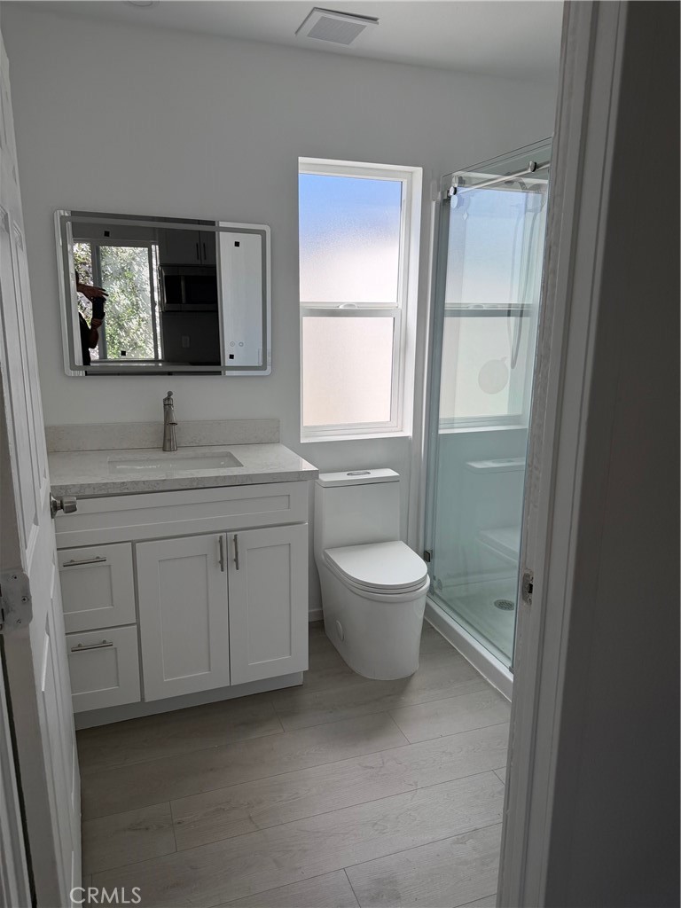 New Vanity in bathroom - 4231 E Bainbridge , Unit B B, Anaheim CA 92807 - photo 10