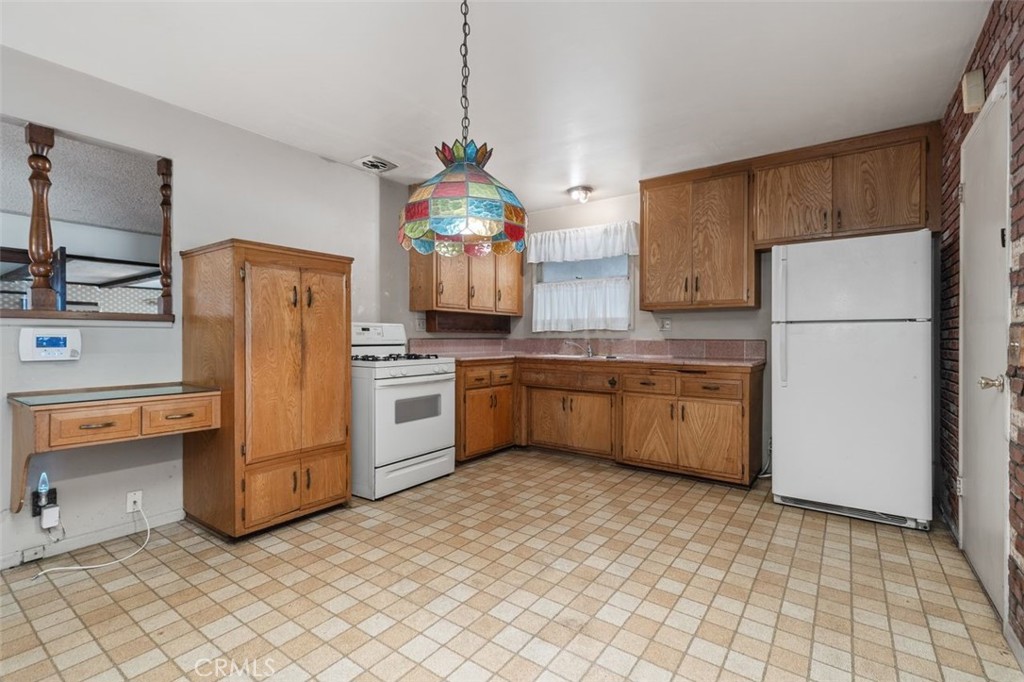 433 N Colorado, Anaheim CA 92801 - photo 18