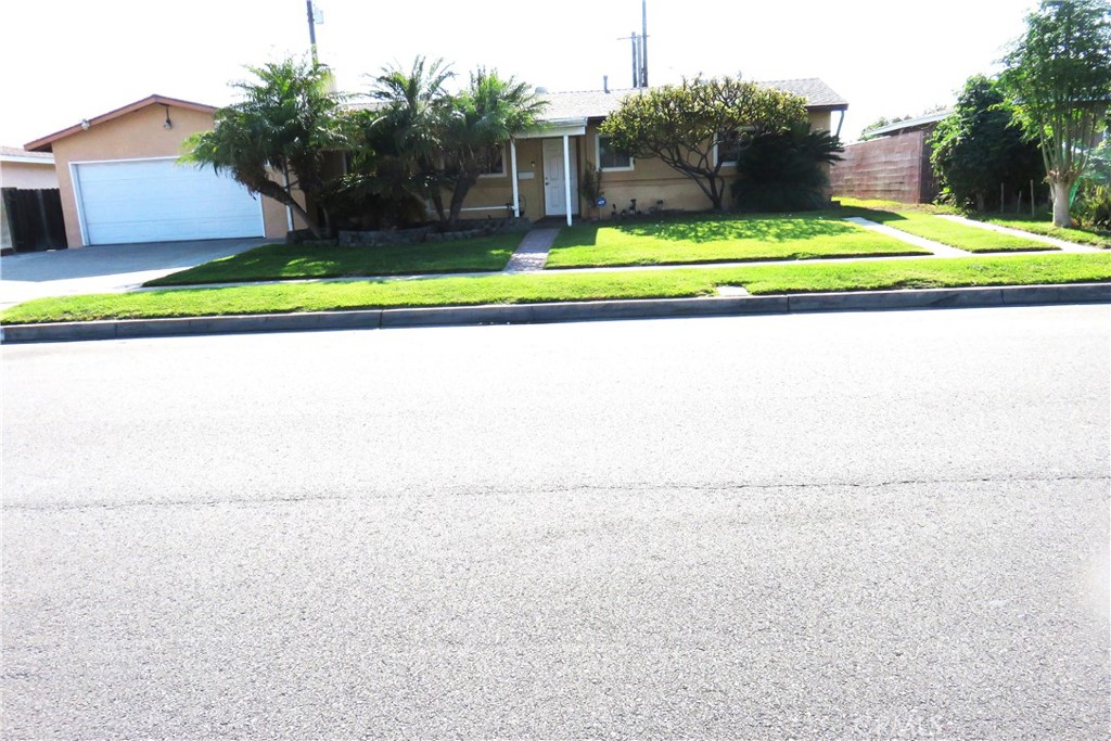 433 S Danbrook, Anaheim CA 92804 - photo 1