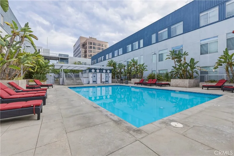 435 W Center Street 405, Anaheim, CA 92805