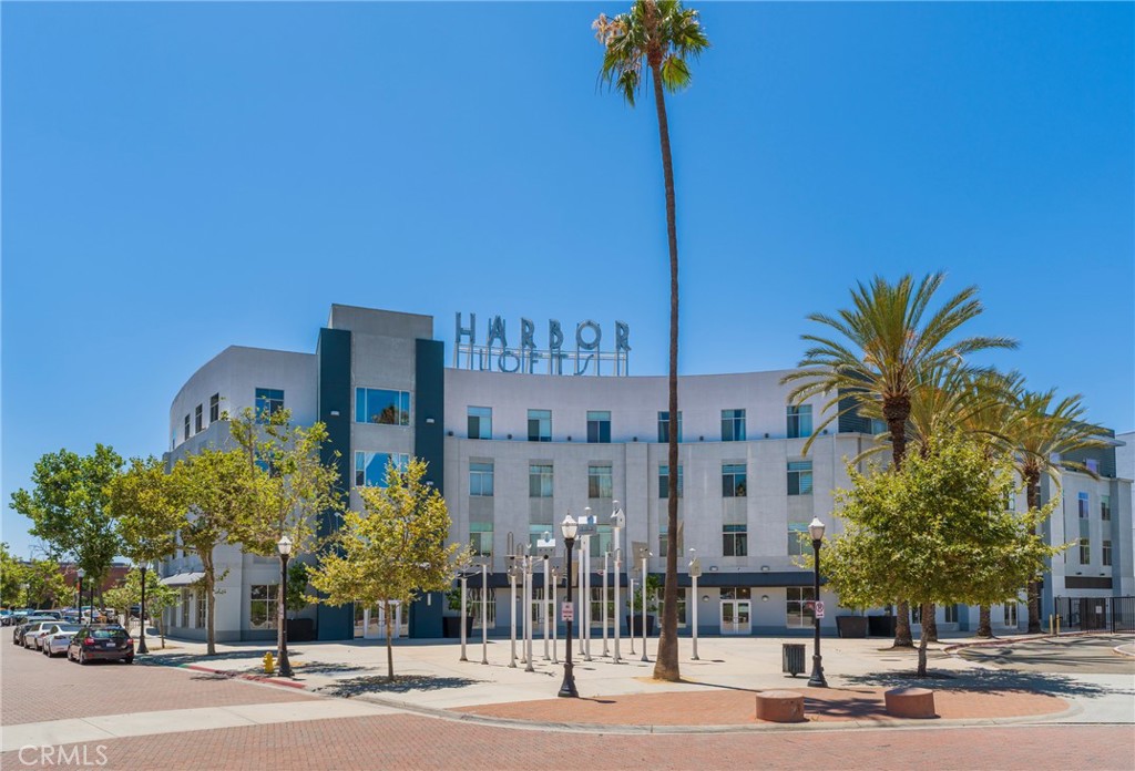 435 W Center Street 429, Anaheim CA 92805 - photo 1