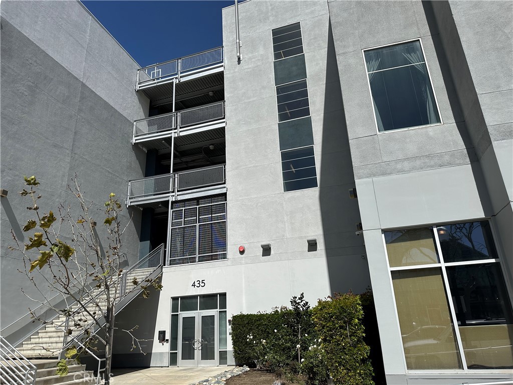 435 W Center Street Promenade 218, Anaheim CA 92805 - photo 1