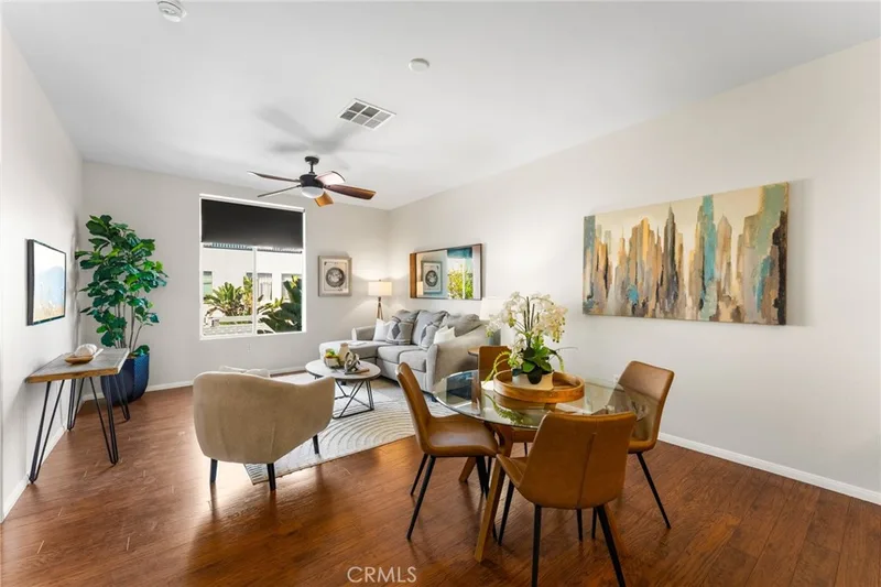 435 W Center Street 307, Anaheim, CA 92805