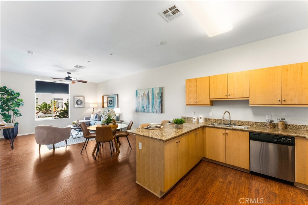 435 W Center Street 307, Anaheim CA 92805 - photo 11