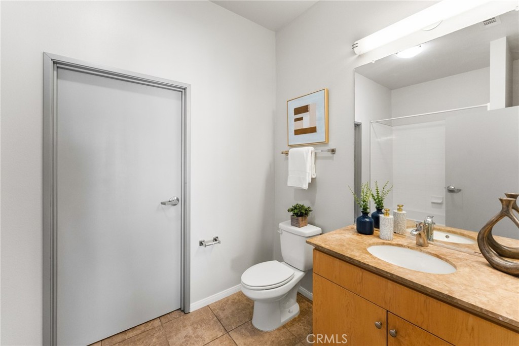 435 W Center Street 307, Anaheim CA 92805 - photo 24