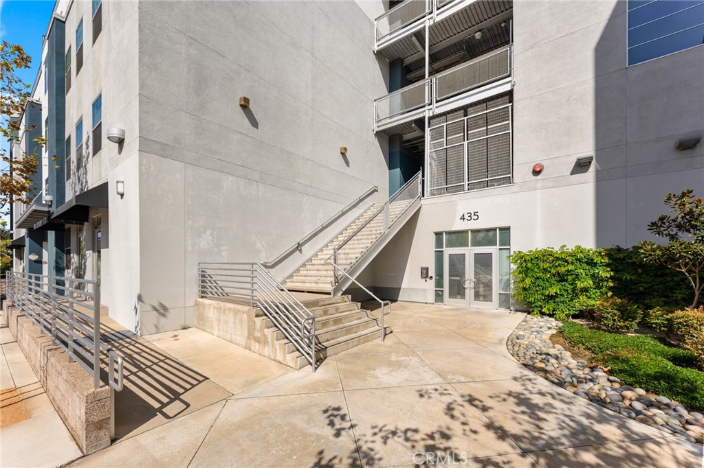 435 W Center Street 307, Anaheim CA 92805 - photo 36