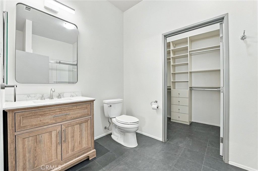 435 W Center Street, Anaheim CA 92805 - photo 9