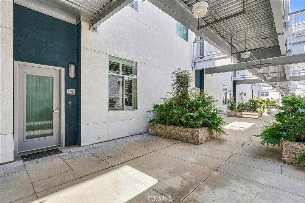 435 W Center Street, Anaheim CA 92805 - photo 15