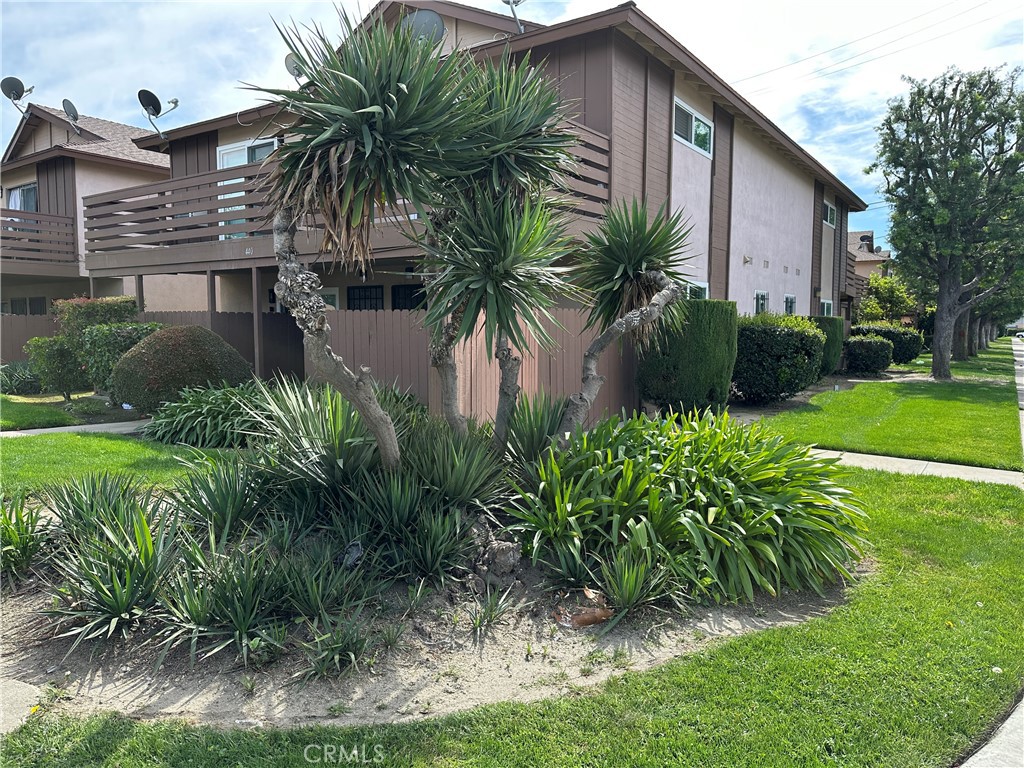 Street view of the complex - 440 W Orangewood C, Anaheim CA 92802 - photo 1