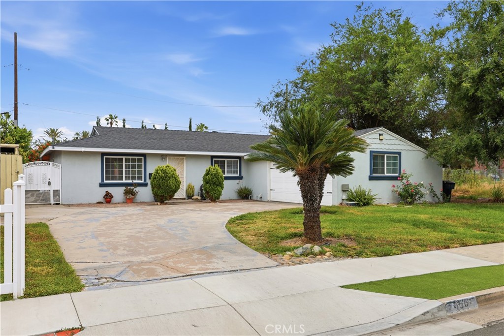 456 N Linden, Anaheim CA 92801 - photo 1