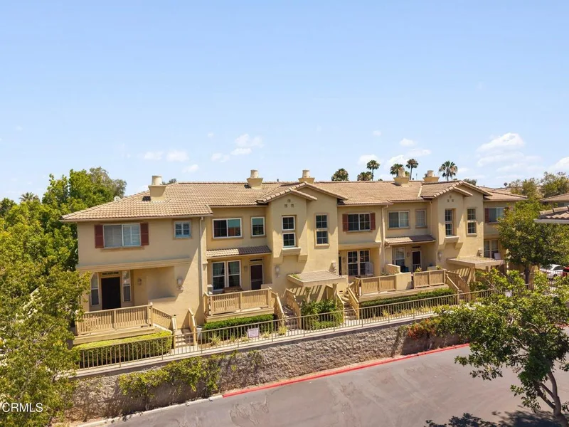 489 W Summerfield Circle, Anaheim, CA 92802
