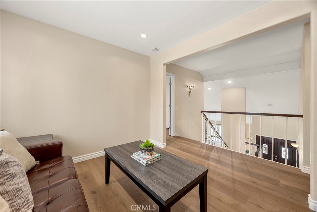Flex space 5 bedroom - 4962 E Glenview, Anaheim CA 92807 - photo 28