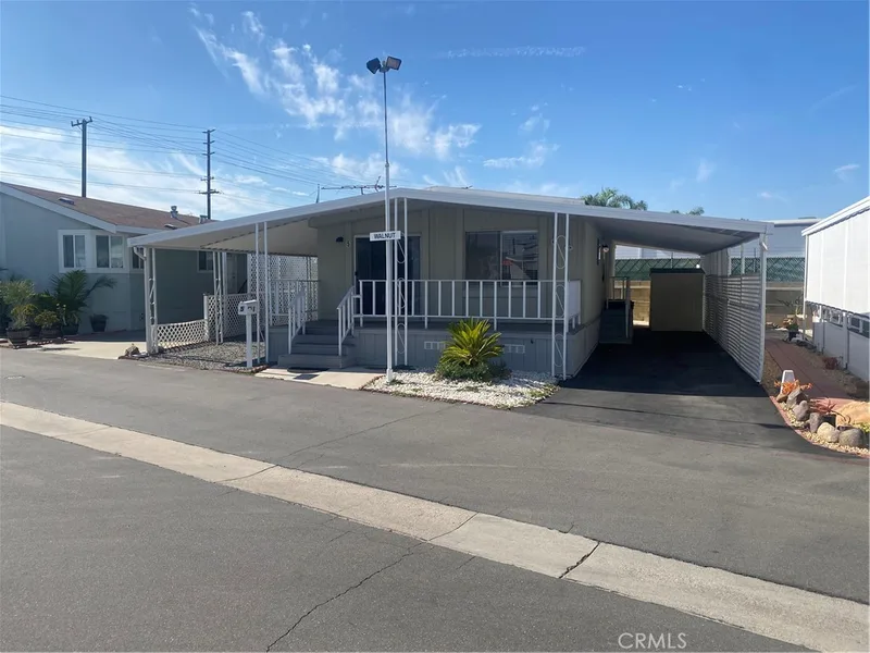 5 Walnut Via, Anaheim, CA 92672